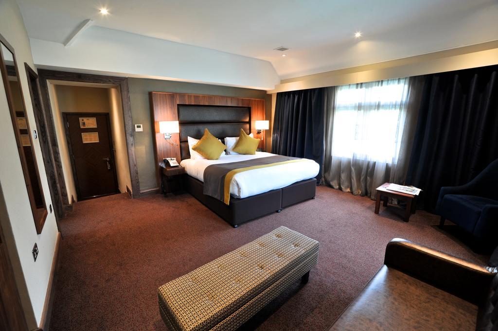 Frensham Pond Country House Hotel & Spa Farnham (Surrey) Exterior foto