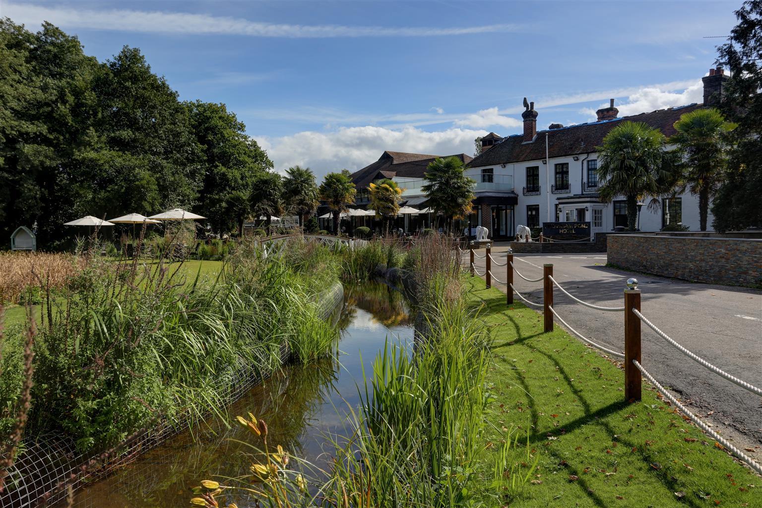 Frensham Pond Country House Hotel & Spa Farnham (Surrey) Exterior foto