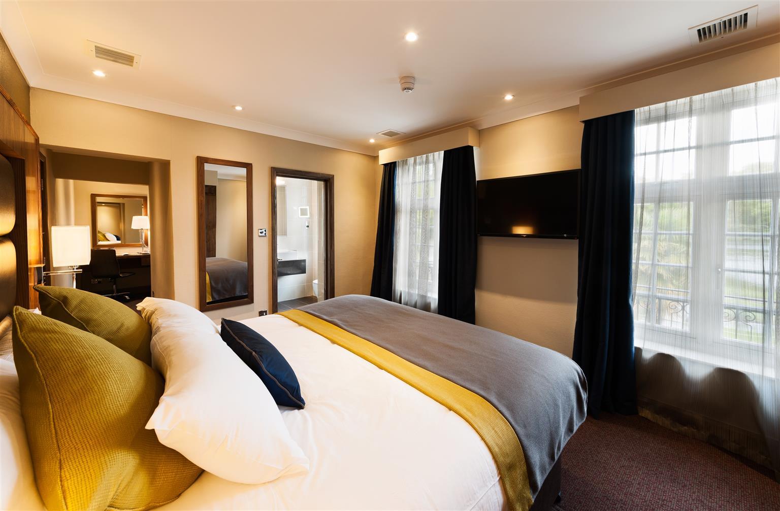Frensham Pond Country House Hotel & Spa Farnham (Surrey) Exterior foto